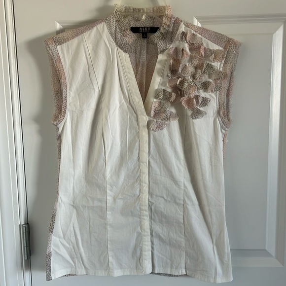 Alex Marie Short Sleeve Button Blouse Butterfly Pink Gray Ivory Size 6 - Picture 1 of 8